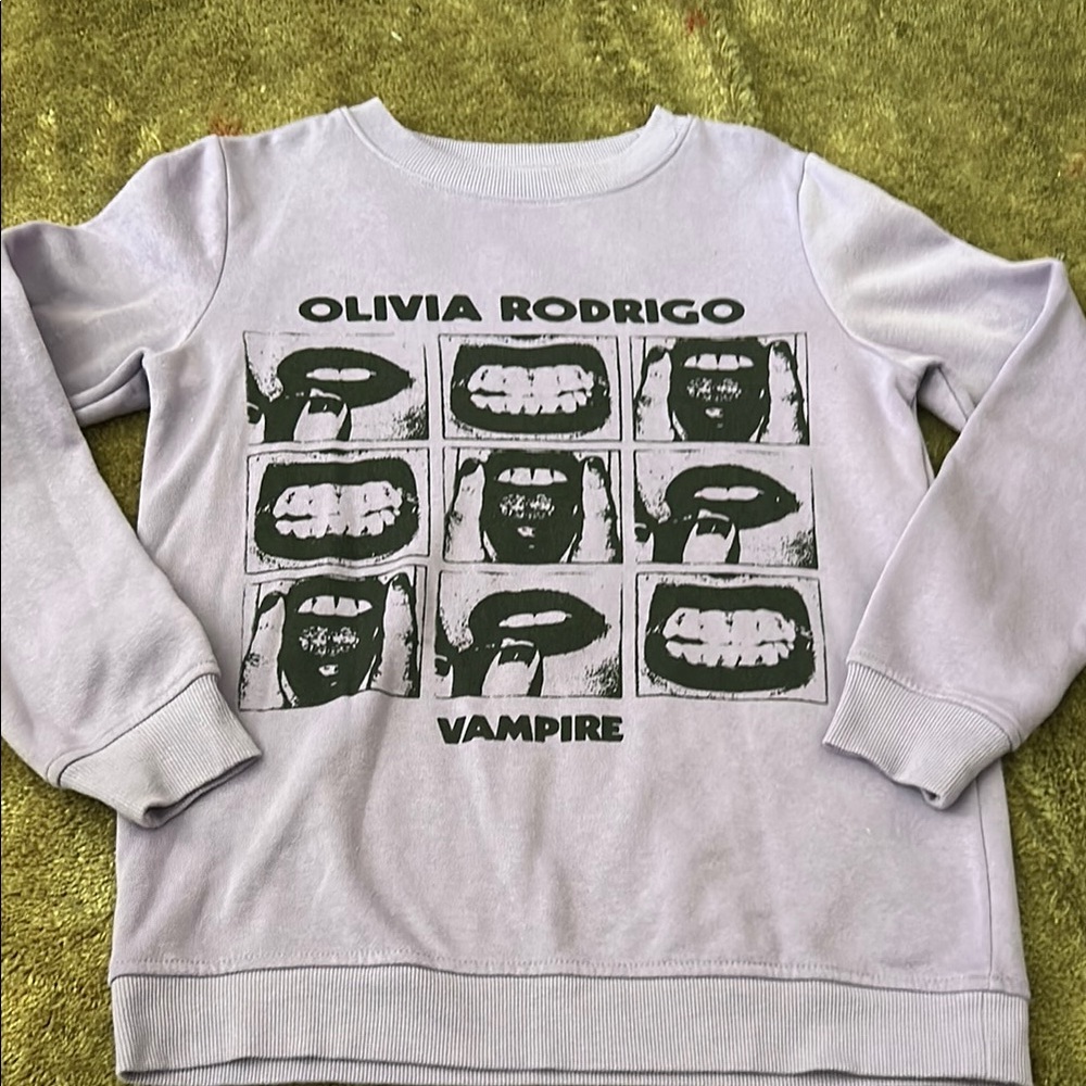 Target Women's Lilac Graphic Sweater
